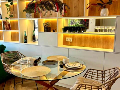 квартира за адресою Київ, Салютна вул., (Будинок 02301-02303)