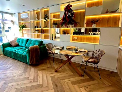 квартира за адресою Київ, Салютна вул., (Будинок 02301-02303)