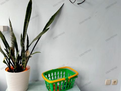 кімната за адресою Юрія Кондратюка вул. (Комунарівська), 1