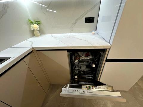 квартира за адресою Білогірська вул., 13