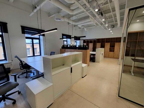 комерційна за адресою Велика Васильківська вул. (Червоноармійська), 1/13