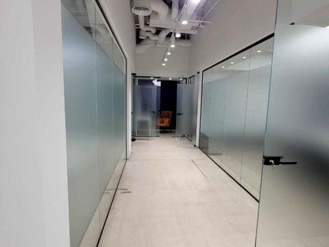 комерційна за адресою Велика Васильківська вул. (Червоноармійська), 1/13