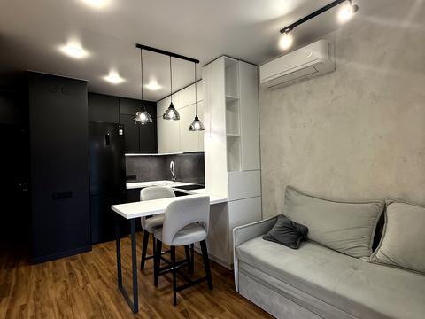 квартира за адресою Героїв Майдану вул., (Будинок 8)