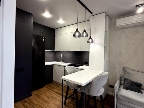 квартира за адресою Героїв Майдану вул., (Будинок 8)