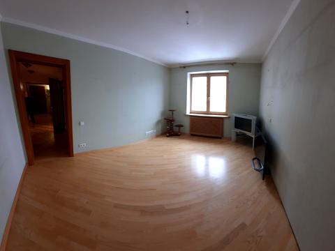 квартира по адресу Якуба Коласа ул., 2