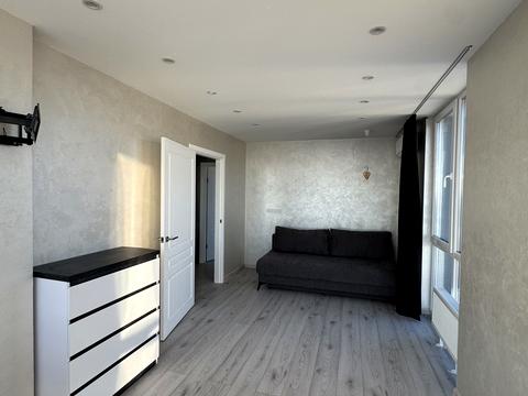 квартира за адресою Олега Мудрака вул. (Генерала Наумова), 1-Б