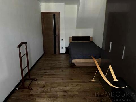 будинок за адресою Невеличука вул., 52