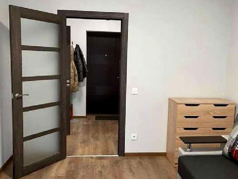 квартира за адресою Сім'ї Кульженків вул. (Петра Дегтяренка), 37