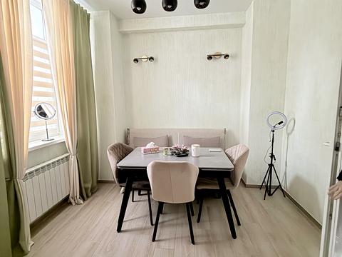 квартира за адресою Метробудівська вул., 13/10