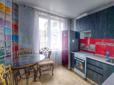 квартира за адресою Дмитра Яворницького просп. (Карла Маркса), 46