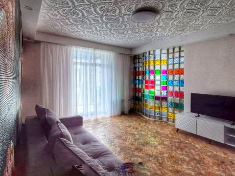 квартира за адресою Дмитра Яворницького просп. (Карла Маркса), 46