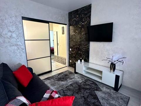 квартира за адресою Космічна вул., 5