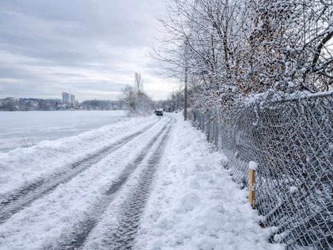 участок по адресу 