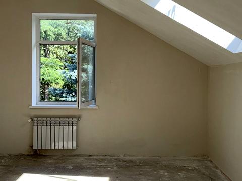 будинок за адресою Степана Чобану вул. (Василя Алексухіна), 11