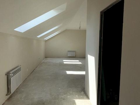 будинок за адресою Степана Чобану вул. (Василя Алексухіна), 11