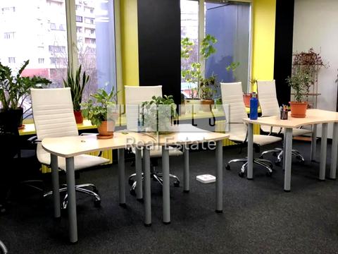 комерційна за адресою Київ, Болсуновська вул. (Сергія Струтинського), 8