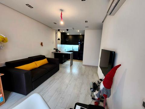 квартира за адресою Регенераторна вул., 4к2