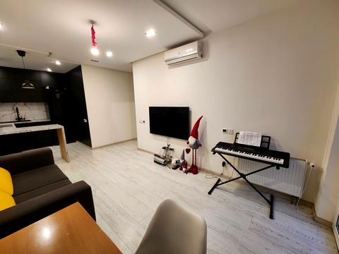 квартира за адресою Регенераторна вул., 4к2