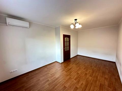 квартира за адресою Бориса Гмирі вул., 16А