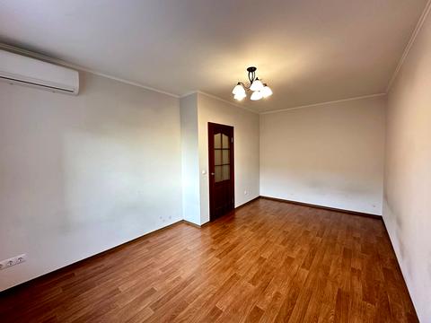 квартира за адресою Бориса Гмирі вул., 16А