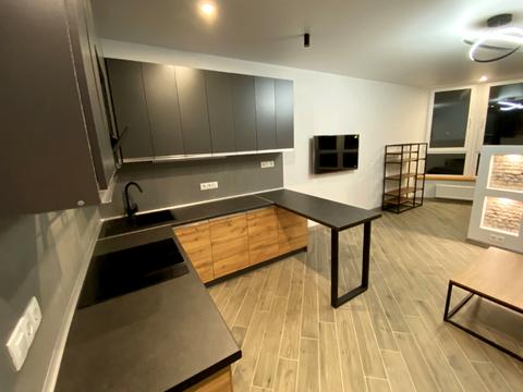 квартира за адресою Новопольова вул., 2 корп. 1