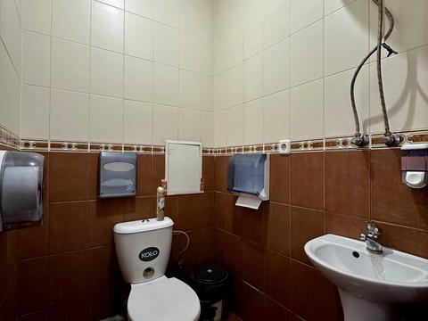 комерційна за адресою Ярославська вул., 6