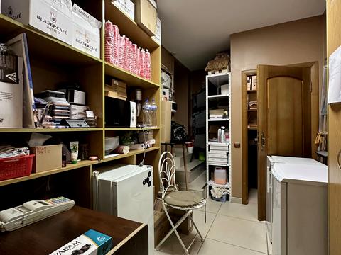 комерційна за адресою Ярославська вул., 6