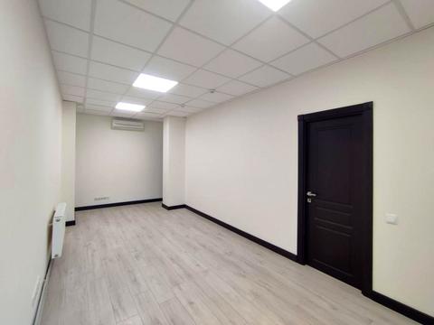 комерційна за адресою Спаська вул., 5