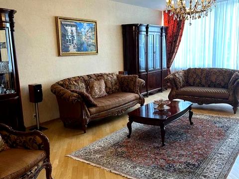 квартира за адресою Київ, Інститутська вул., 17/5