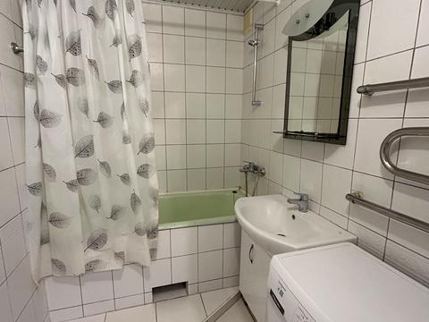 квартира за адресою Драгоманова вул., 42-А