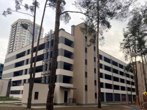 паркоместо по адресу Василия Симоненко ул., 30-А