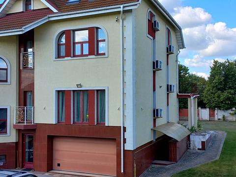 дом по адресу Героїв у ул., 1