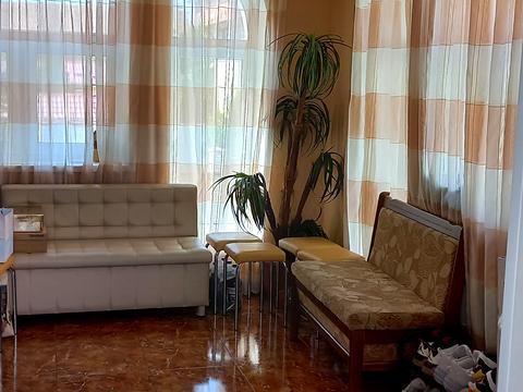 дом по адресу Героїв у ул., 1