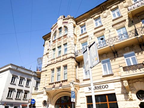 квартира по адресу Генерала Петра Григоренко пл. (Перемоги), 4