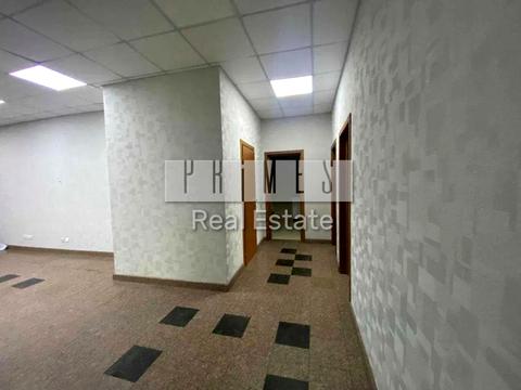 комерційна за адресою Велика Васильківська вул. (Червоноармійська), 84/20