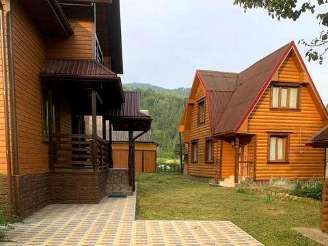 будинок за адресою с. Коростів, Гірська вул.