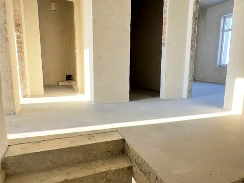 будинок за адресою Коновальця, 48