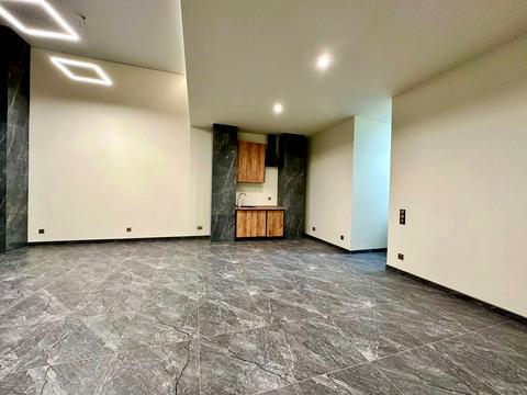 комерційна за адресою Мечникова вул., 19