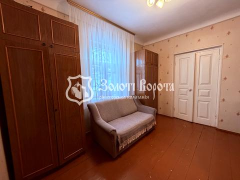 будинок за адресою Леоніда Каденюка вул., 21