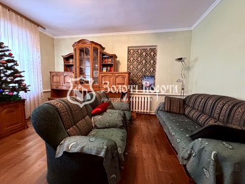 будинок за адресою Леоніда Каденюка вул., 21