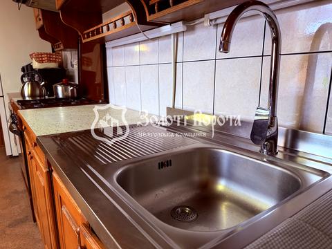 будинок за адресою Леоніда Каденюка вул., 21