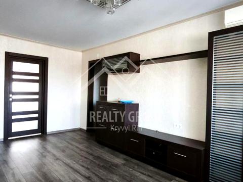 квартира за адресою Українська вул., 1