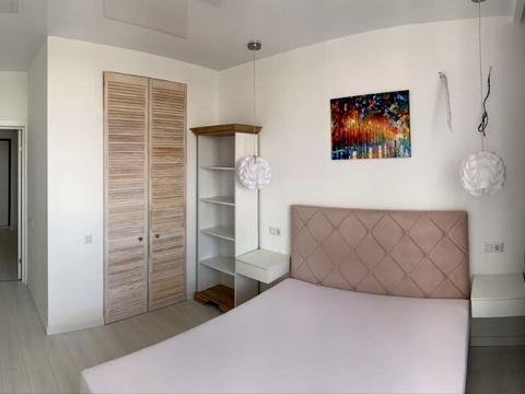 квартира за адресою Рея Бредбері вул., 2