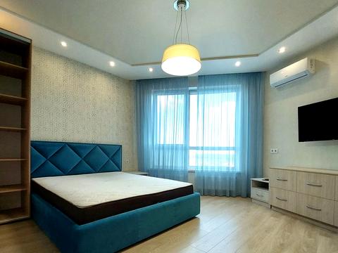 квартира за адресою Київ, Зарічна вул., 1-В