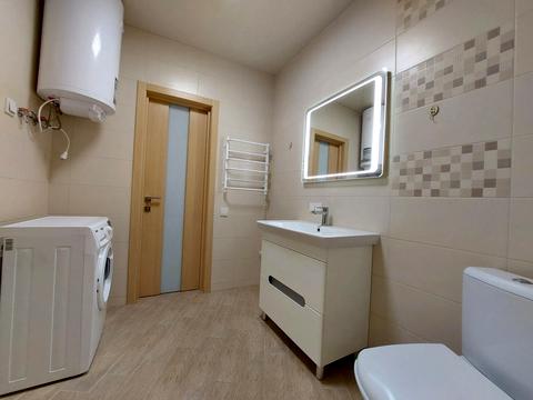 квартира за адресою Київ, Зарічна вул., 1-В