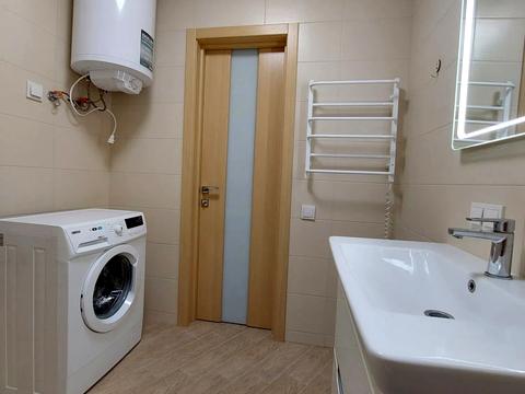 квартира за адресою Київ, Зарічна вул., 1-В