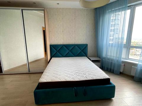 квартира за адресою Київ, Зарічна вул., 1-В