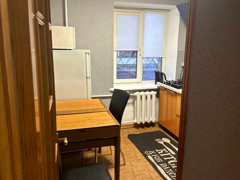 квартира за адресою Леоніда Каденюка просп. (Юрія Гагаріна), 9