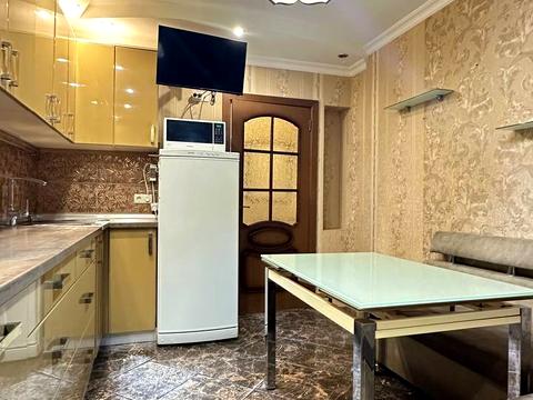 квартира по адресу Незалежності бульв. (50 років Жовтня), 11