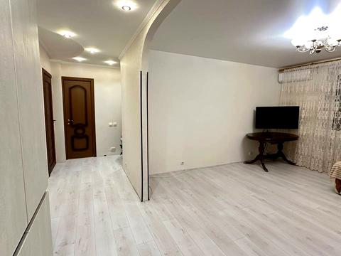 квартира за адресою Незалежності бульв. (50 років Жовтня), 11